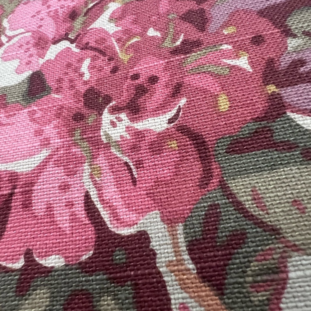 P Kaufmann Upholstery Fabric 1 yard Screen Printed English Cottage Floral Roses - Picture 3 of 9